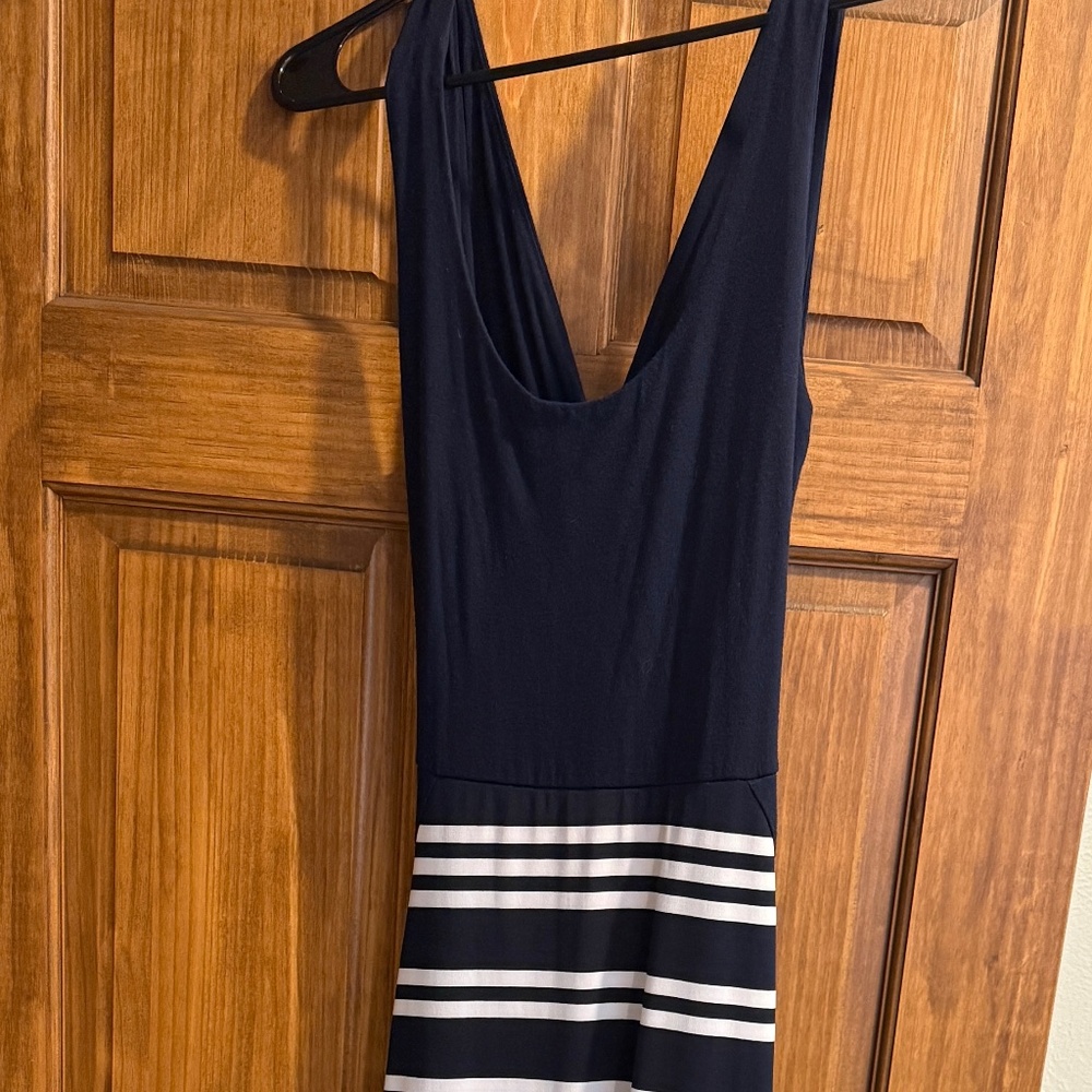 Gilli Mitchell navy and white striped maxi tank dress small